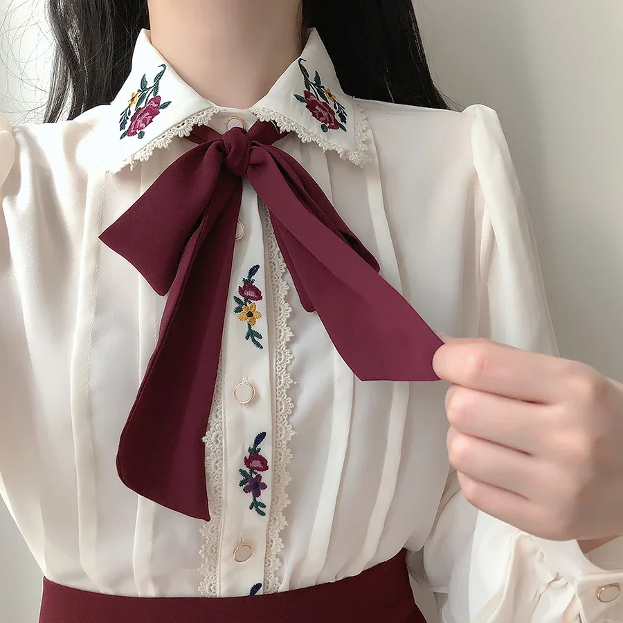 Retro Vintage Embroidery Bow T - Women Formal Wear White Shirt recension och pris